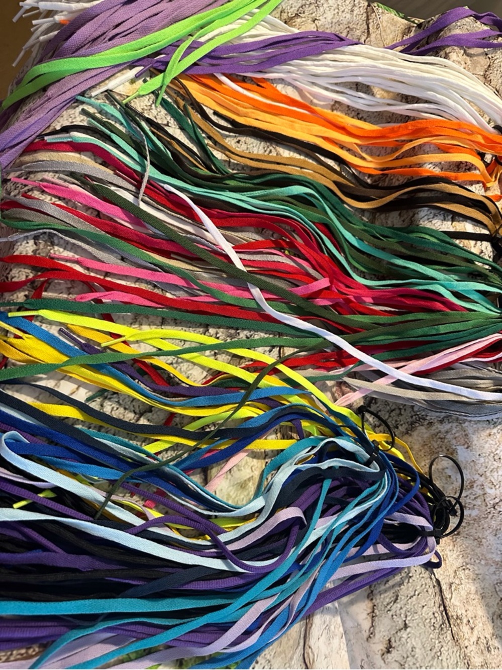 Message me 😊 please read description laces are not 4 sale